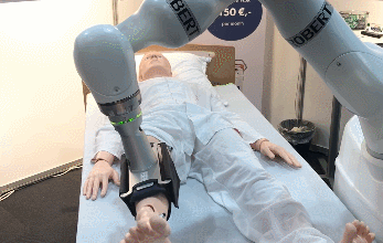 Роботы в медицине. Робот массажист в медицине. Робот гиф медицина.