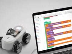 ilo Modular Educational Robot with Mecanum Wheels